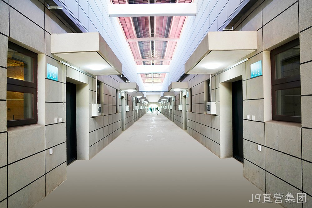 曲房